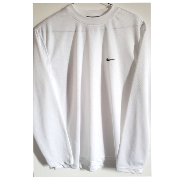 NIKE  T-SHIRT - Picture 3 of 10